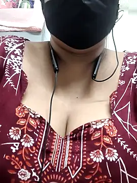 zeepe19 online show from April 1, 2026, 12:33 am