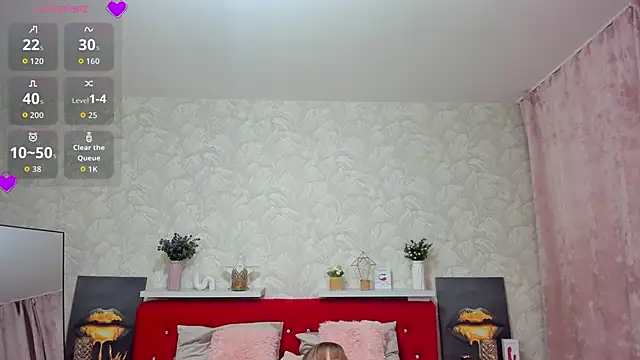 KattyPeachX online show from May 20, 2026, 1:23 am