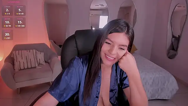 ValeriaRoldanX online show from February 12, 2025, 6:19 am