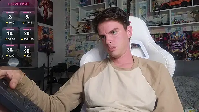 Snapshot of Mike_Burn chatting on October 11, 2025, 12:47 pm Mike Burn online show from October 11, 2025, 12:47 pm