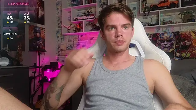 Snapshot of Mike_Burn chatting on October 13, 2025, 12:05 pm Mike Burn online show from October 13, 2025, 12:05 pm