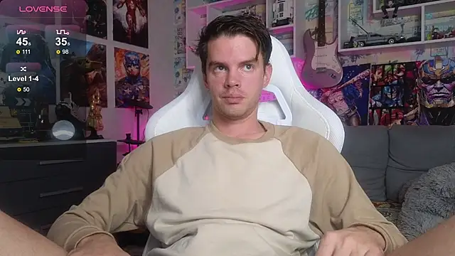 Snapshot of Mike_Burn chatting on October 14, 2025, 11:55 am Mike Burn online show from October 14, 2025, 11:55 am