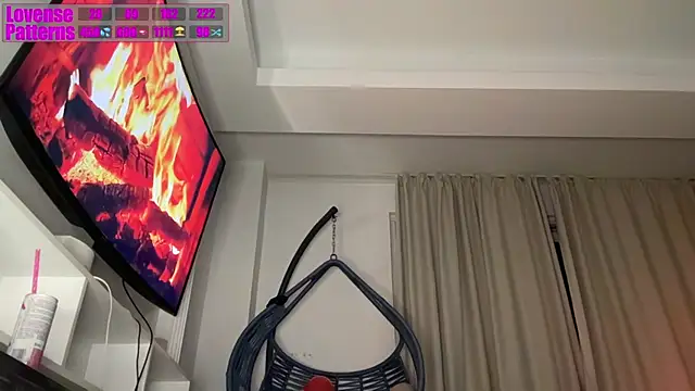 daddyspixxie420 online show from February 16, 2025, 2:09 am