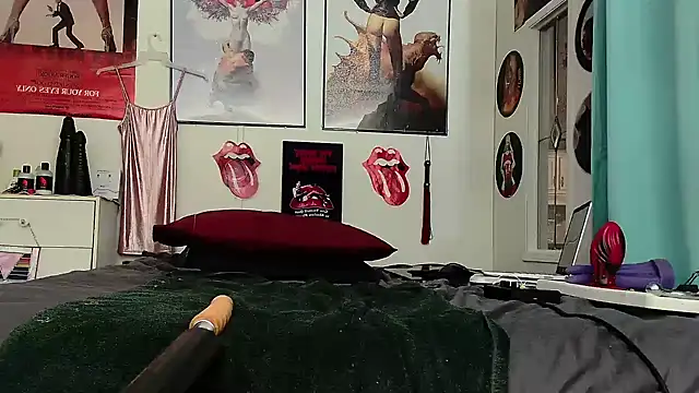 Snapshot of Alice_Love_69 chatting on December 8, 2024, 2:07 am Alice Love 69 online show from December 8, 2024, 2:07 am