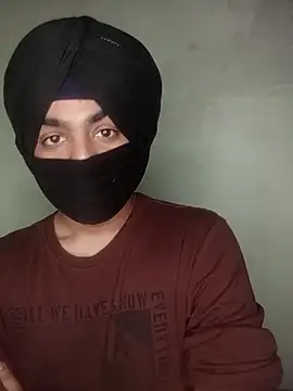 Snapshot of weeif chatting on November 24, 2025, 4:29 pm weeif online show from November 24, 2025, 4:29 pm