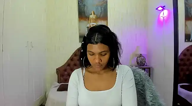 charlotte ebony online show from February 5, 2025, 7:31 pm