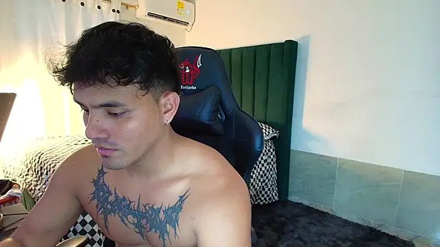 man dur07 online show from December 18, 2025, 9:10 pm