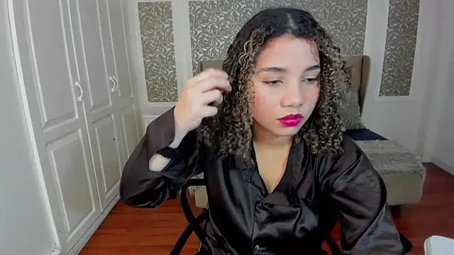 Mayaa ross online show from October 10, 2025, 2:54 am