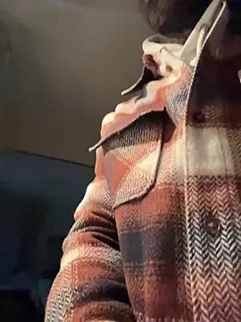 elmonstro1 online show from March 19, 2025, 12:59 am