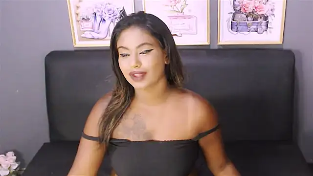 Littleindianmilf online show from January 9, 2025, 8:45 am