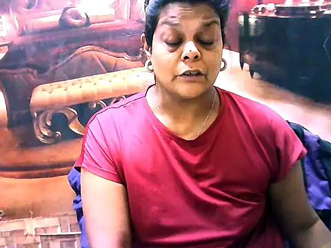Snapshot of indianCherryPie chatting on May 11, 2026, 5:13 am indianCherryPie online show from May 11, 2026, 5:13 am