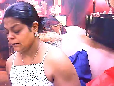 Snapshot of indianCherryPie chatting on May 22, 2026, 5:25 am indianCherryPie online show from May 22, 2026, 5:25 am