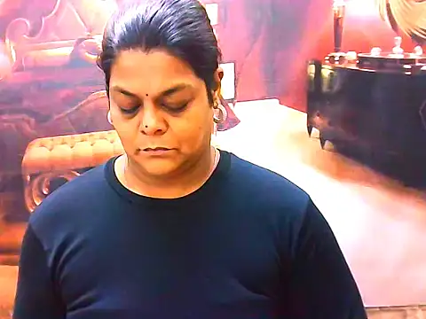 Snapshot of indianCherryPie chatting on May 26, 2026, 5:14 am indianCherryPie online show from May 26, 2026, 5:14 am