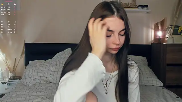 MaryJacksoon online show from February 7, 2026, 7:45 am