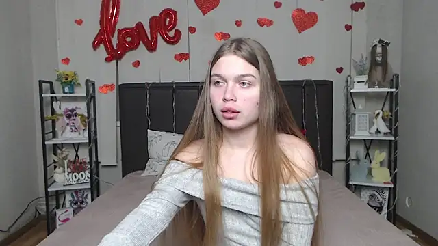 LaraPika online show from February 13, 2026, 6:09 am