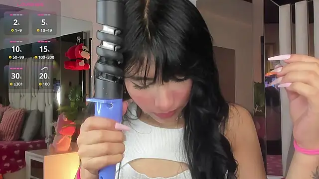 Kitty Eliffe online show from October 18, 2025, 10:43 pm