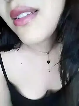 Snapshot of Tota_Khan chatting on December 9, 2024, 7:39 am Tota Khan online show from December 9, 2024, 7:39 am