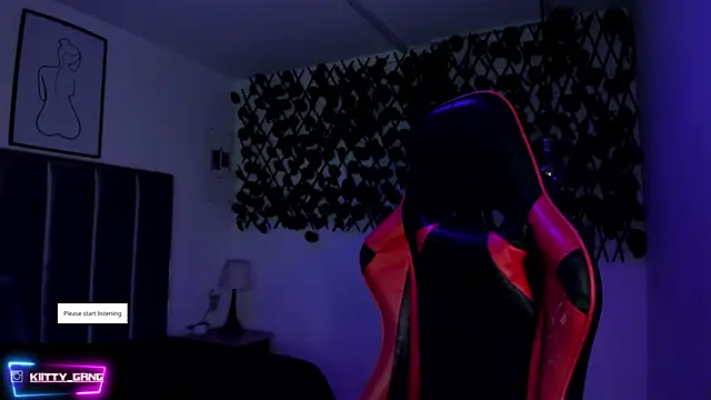 Kitty Gang online show from October 17, 2025, 2:15 am