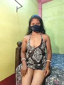 indiancouple09 online show from July 16, 2026, 9:10 pm