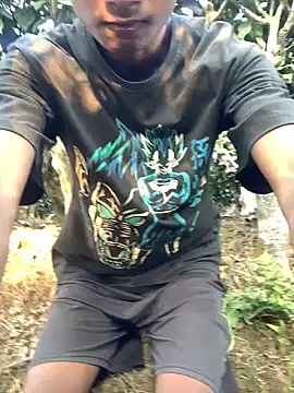 Snapshot of ShroveRising chatting on January 11, 2026, 9:58 am ShroveRising online show from January 11, 2026, 9:58 am