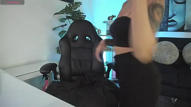 BaphyBaby online show from February 11, 2026, 11:37 am