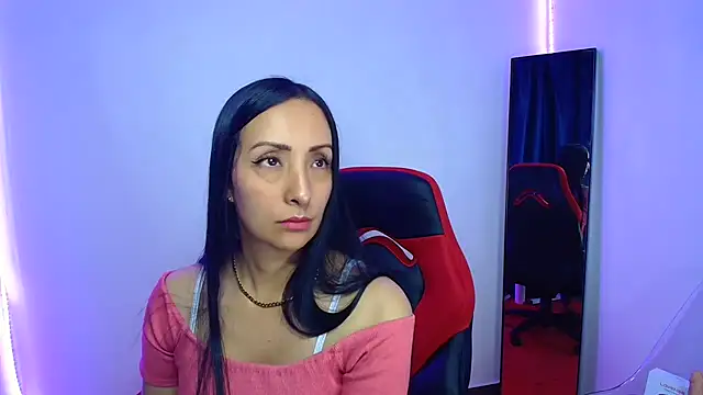 yaralyminjo2 online show from March 3, 2025, 1:09 pm