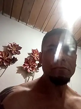 Hot796 online show from November 2, 2025, 9:11 am