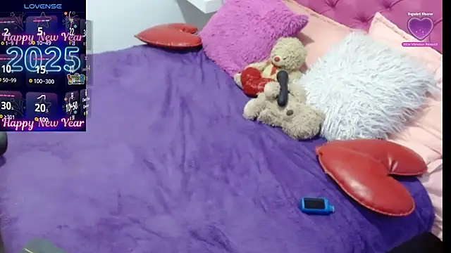 AlexaFontana online show from January 24, 2025, 3:32 am