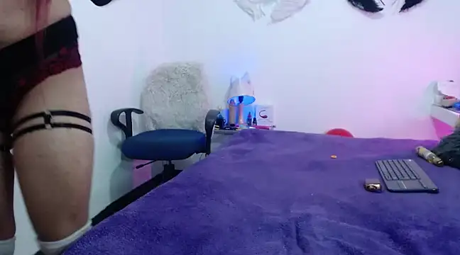 AlexaFontana online show from March 3, 2025, 12:27 pm