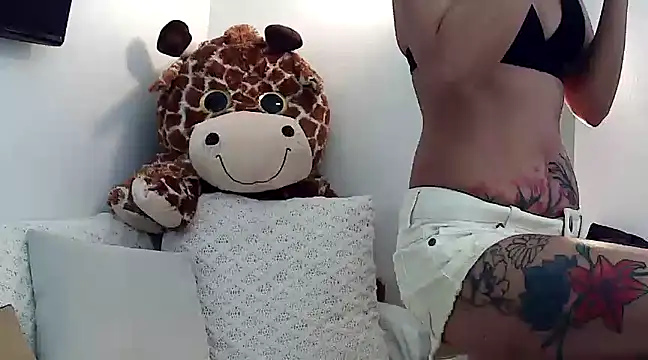 mysterymel online show from February 28, 2025, 3:48 pm