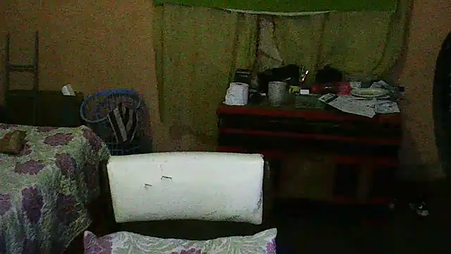 Snapshot of blackjackvv chatting on December 19, 2024, 1:07 am blackjackvv online show from December 19, 2024, 1:07 am