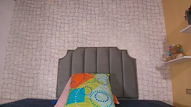 luce williams online show from November 13, 2025, 7:13 pm