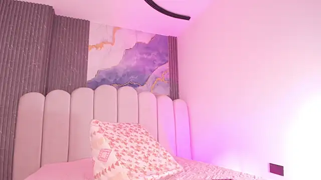 luce williams online show from December 1, 2025, 7:30 pm