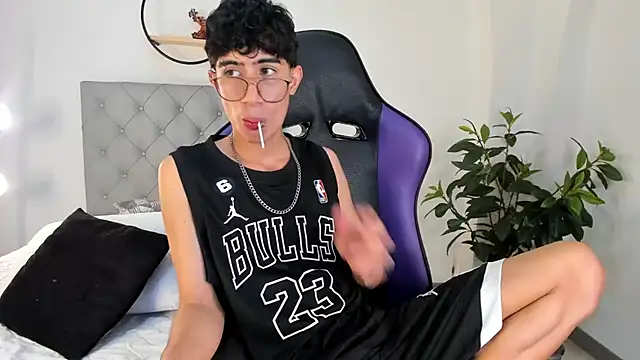 novaybrian online show from January 26, 2025, 9:40 am