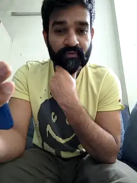 Snapshot of Fun_Guuy chatting on December 17, 2024, 7:26 pm Fun Guuy online show from December 17, 2024, 7:26 pm