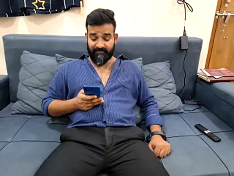 Fun Guuy online show from October 31, 2025, 7:53 am