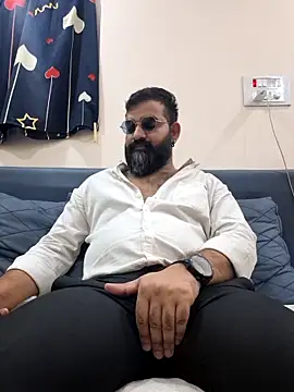 Fun Guuy online show from April 5, 2026, 3:36 am