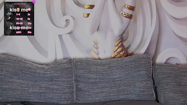 hailey peach online show from March 7, 2025, 9:06 pm