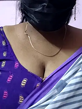 mallu-sumi online show from February 18, 2026, 5:20 pm