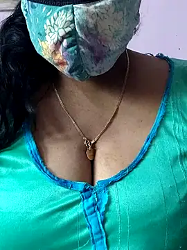 Snapshot of mallu-sumi chatting on July 20, 2026, 5:11 am mallu-sumi online show from July 20, 2026, 5:11 am