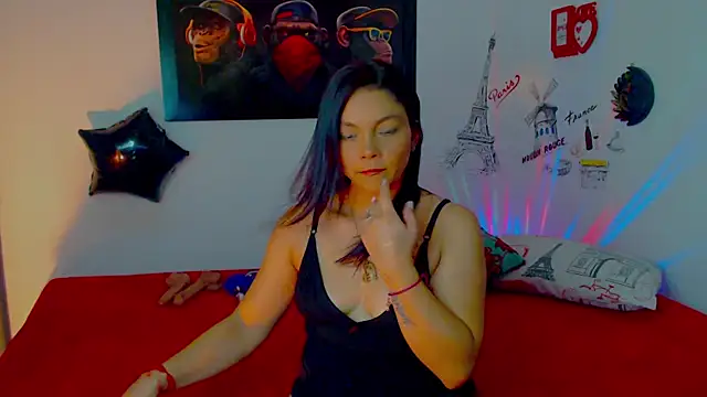 amii777 online show from December 17, 2024, 6:02 am