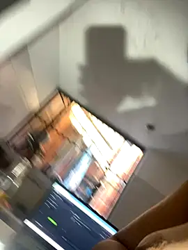 CCHATAL online show from October 4, 2025, 12:03 pm