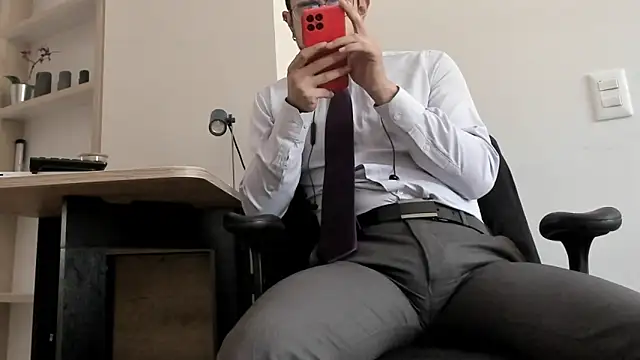 Snapshot of pablo-rincon95 chatting on January 7, 2025, 4:48 pm pablo-rincon95 online show from January 7, 2025, 4:48 pm