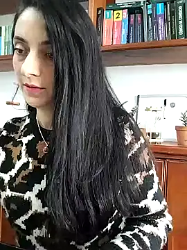 amellie ros online show from December 27, 2024, 7:35 pm