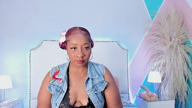 Krystal cambell1 online show from March 28, 2026, 3:33 pm