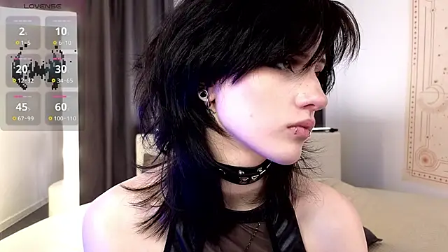 Snapshot of dark_vamp_ chatting on September 30, 2025, 1:38 pm dark vamp online show from September 30, 2025, 1:38 pm
