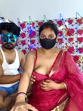 PeaCoooock online show from October 5, 2025, 7:01 pm