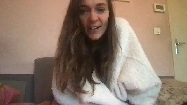 dosynophia2 online show from January 14, 2025, 1:17 pm