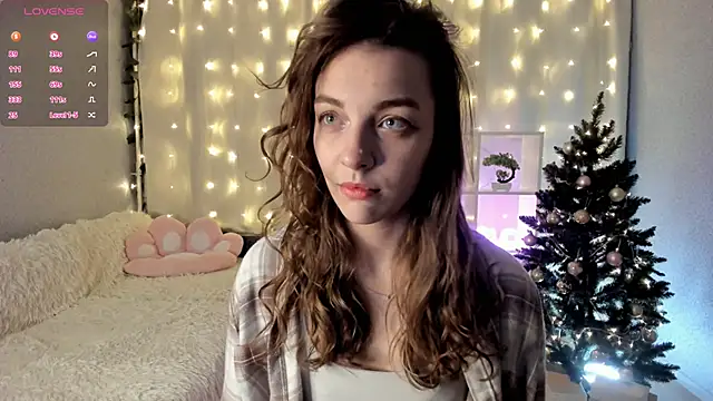 AraCopple online show from January 12, 2025, 12:39 am