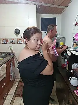 ZuriandAlex online show from April 7, 2026, 2:23 am